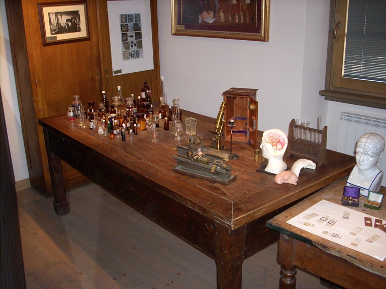 Golgi Museum, Corteno - 06.jpg